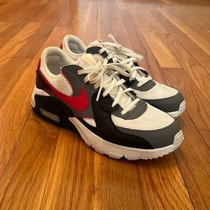 Nike air max running shoes - size 7